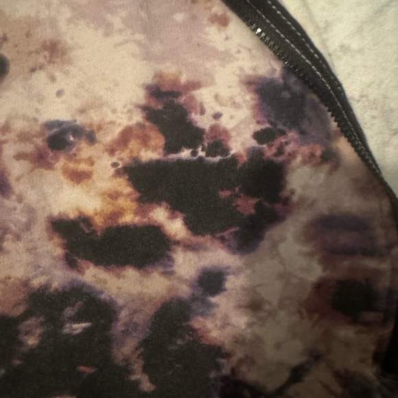 3/4 TIEDYE ZIP UP - Picture 2 of 3